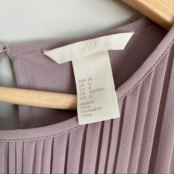 H & M - Lavender Dress - Picture 7 of 7